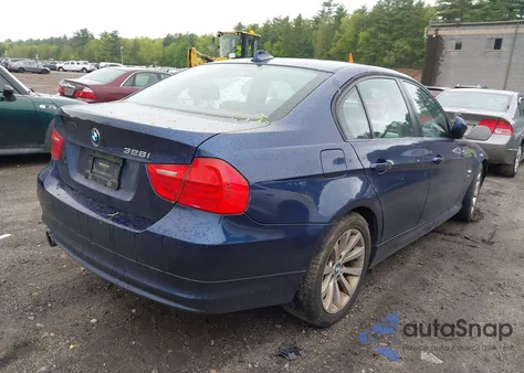 2011 BMW 328I xDrive из США, поврежденный, VIN WBAPK5G59BNN25178